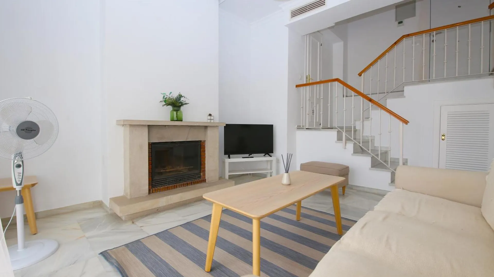 Estepona West Townhouse Cecilia Holiday home